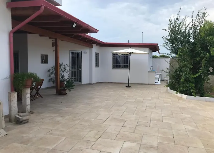 Soffio Del Mare - - Torre Chianca بيت للعطل *